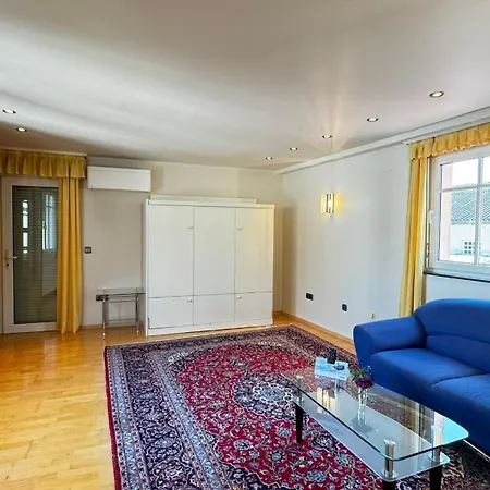 فندق Rhein-hotel نيرستين