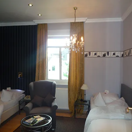 Rhein-hotel نيرستين