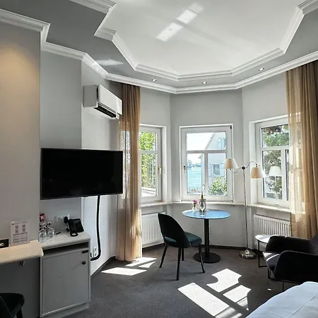 فندق Rhein-hotel 3*
