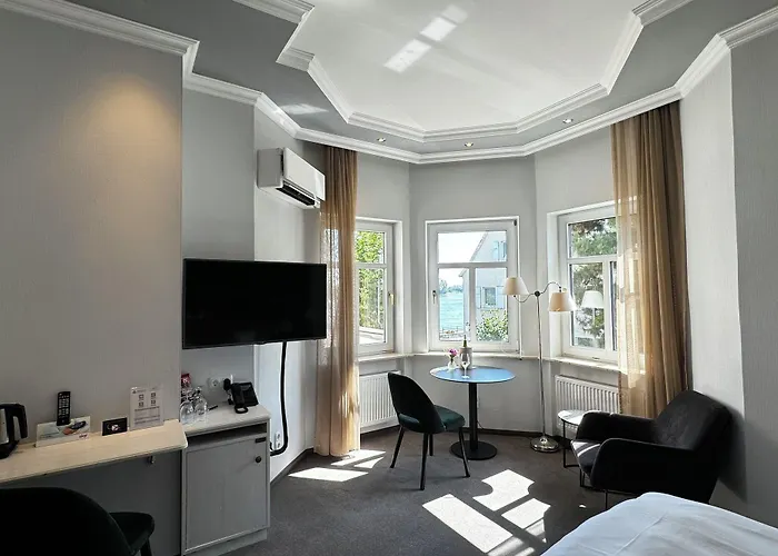 Hotel Rhein-hotel 3*